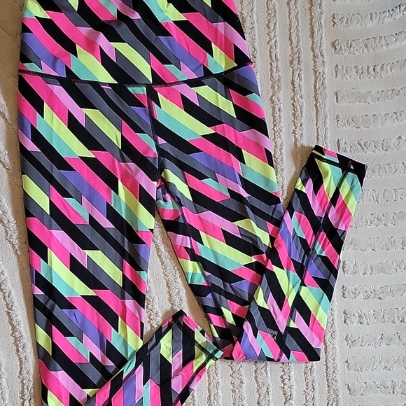 VSX - Picture 5 of 6